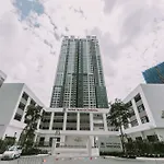 Luxury Smart 2Br Apartment Near Downtown