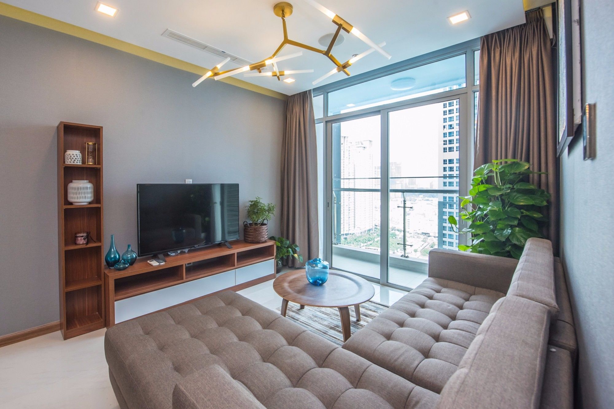 Căn hộ Luxury Smart 2br Near Downtown TP. Hồ Chí Minh